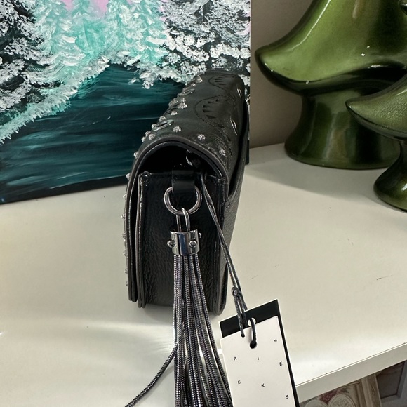 Aimee Kestenberg Black Fiery Chain Shoulder/Crossbody Bag - Picture 4 of 12